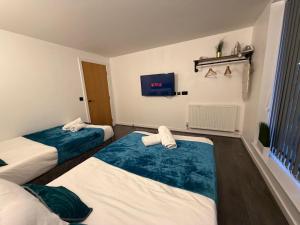 Tudors eSuites JQ Apartments Two Bedrooms - 37J