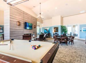 3BR Family Suite | Pool, Games, Gym, Free Parking