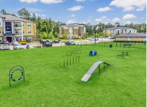 3BR Family Suite | Pool, Games, Gym, Free Parking