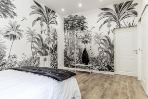 Secret at the Spanish Steps