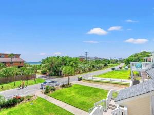 BeachBliss House~2nd row~sleep18 Bike&Pet Friendly