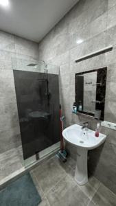 Sweet Home At Guramishvili Avenu