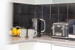 Close to City Centre - Mins Away from Anfield Stadium - Free Street Parking