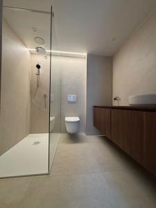 Ruim appartement vlakbij zee met parking