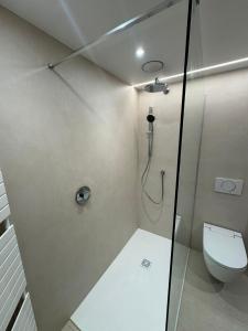 Ruim appartement vlakbij zee met parking