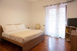 Grand Terrace Family Home