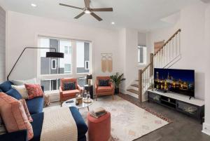 King Suites 3BR Retreat & 2-Car Garage East Nashville