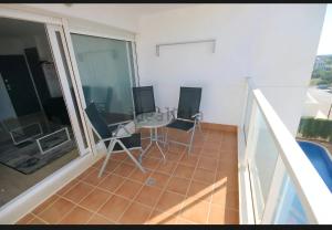 résidence 2 chambres avec piscine proche mer