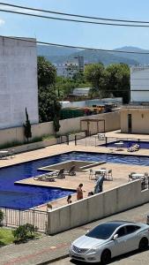 02 Dorm. Com Churrasqueira