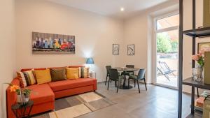 Elegant Apartment with Private Garden