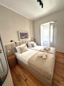 PN Modern & Tastefully Renovated - 3BR Apartment in the Heart of Lisbon