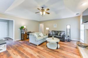 6 Mi to Fort Benning Quiet Home with Patio and Yard