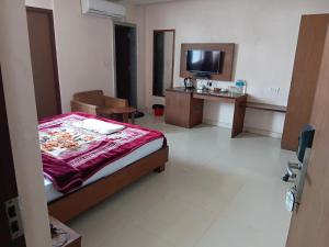 Hotel ratna priya pvt ltd