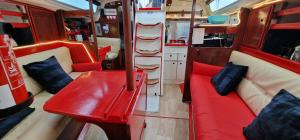 Ma Belle Lana, Voilier Privé, La Mer à Portée de Main