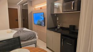 Max Carneiros 224 poucos metros do mar by La Playa