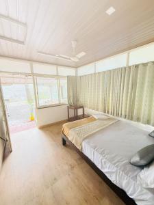 Greenwoods Mist Villa