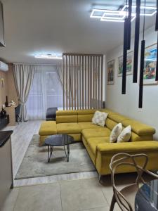 Alfa Apartment Free Garage Parking AC near CITY CENTER