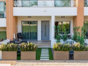 White 47 House by Stay ici Algarve Holiday Rental