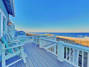 Surfs Up by Carolina Retreats