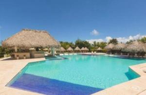 Relax in this stylish 2 bedroom 1 bathroom apartment