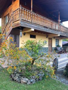 Apartamento amueblado en bello jardin