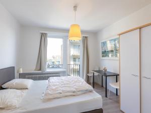 St.Raphael - 0302 + box 117