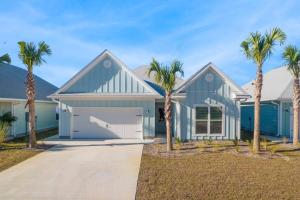 New Listing, 20 percent OFF, Golf cart, near Beach & Pool