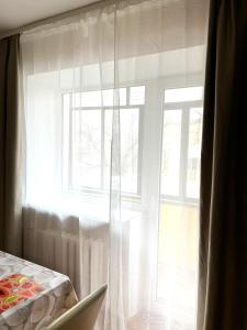 Центр, 2х комнатная студио возле парка, WIFI