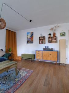 Ferienwohnung MiJo, mit Charme und Ostseenah