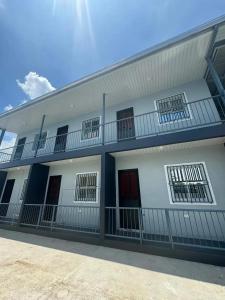 Willies Gemini Staycation