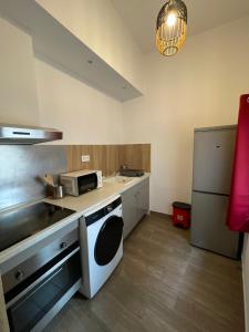 Location grand studio centre ville Isle sur la sorgue