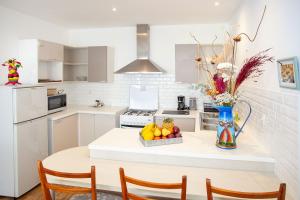 Jardin dIvandry Piscine et terrasse