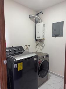 2BR Condo with Ocean View near beach