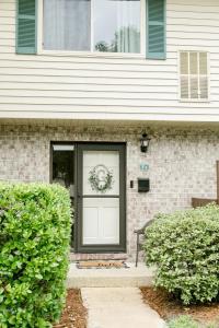 Perfect Small Family Beach Condo