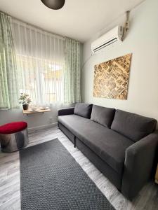 Antalya merkez deniz yakını muhteşem mutfaklı studio daire