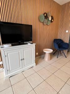 Ecrin de douceur à Port-Camargue piscine et parking