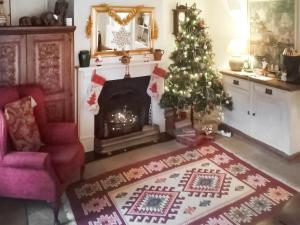 Walnut Tree House