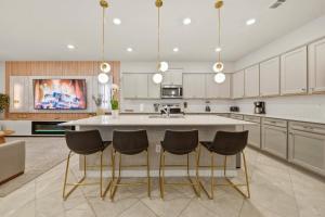 10BR house at Windsor Cay Resort