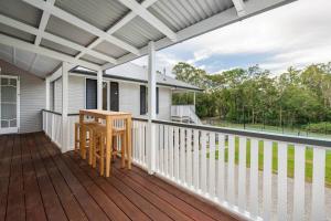 Glasshouse Retreat QLD