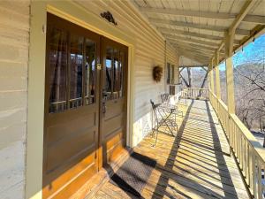 Wishing Star Townhouse on Spring Street