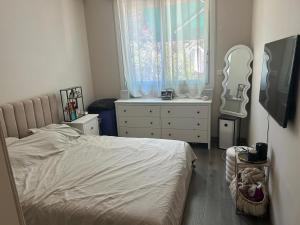 Elegant apartment in Nice with a private garden