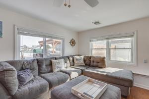Canal-Front Backyard Oasis! Jersey Shore Retreat