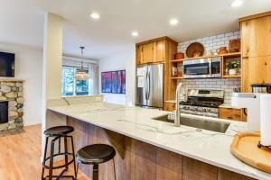 Prime Location in Town! Family Condo in Ketchum