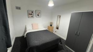 Comfy 2BR Flat on Hucknall Road Nr City Hospital
