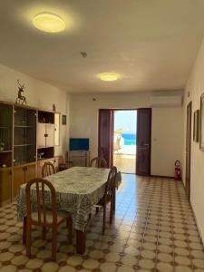 Sea view terrace house