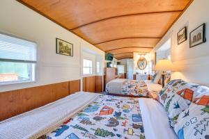 13 Mi to Mt Rainier Natl Park! Historic Railcar