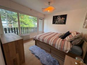 Modern Alpine Gem Flat with mountain views