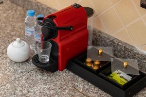 Relaxing stay with pool & secure parking