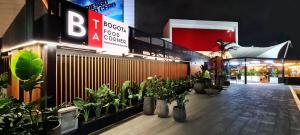 Unicentro Flats, Wi-Fi & Parking