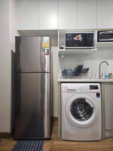 Chiang Mai -Nimman- Prime Condo with pool view